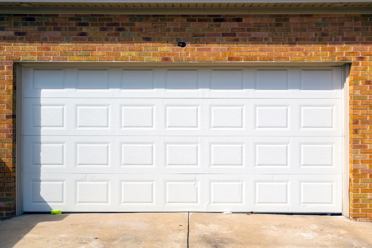 A garage door ready for service
